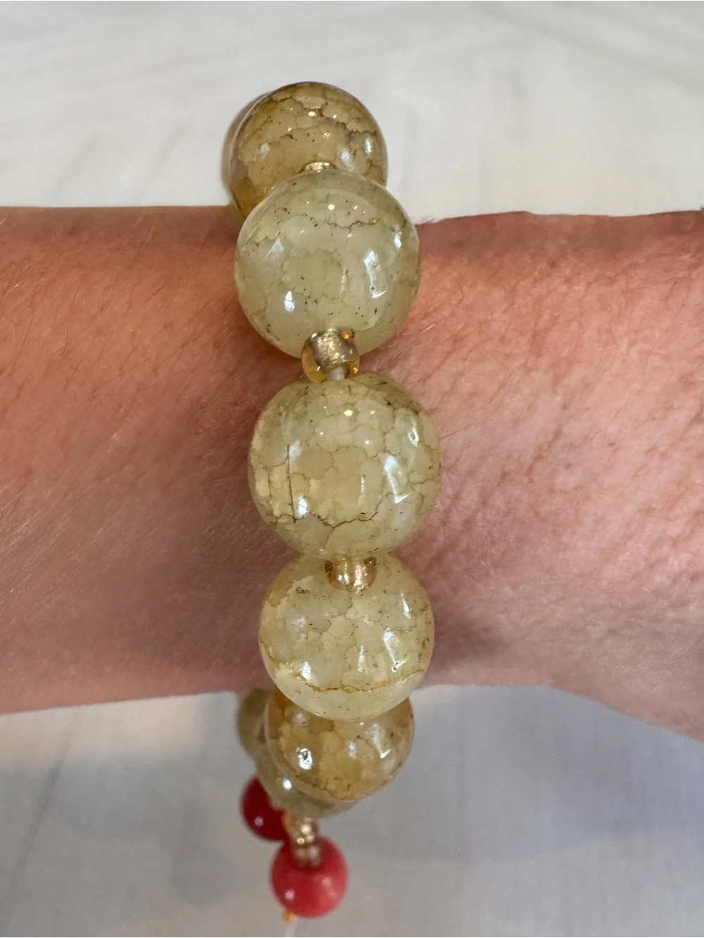 Green & Brown Dragon Vein Agate-Style Beaded Stretch Bracelet w/Red Dangle Charm